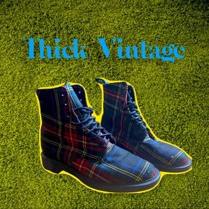Dr. Martens ❤️ Plaid 🖤 Made in England 💙